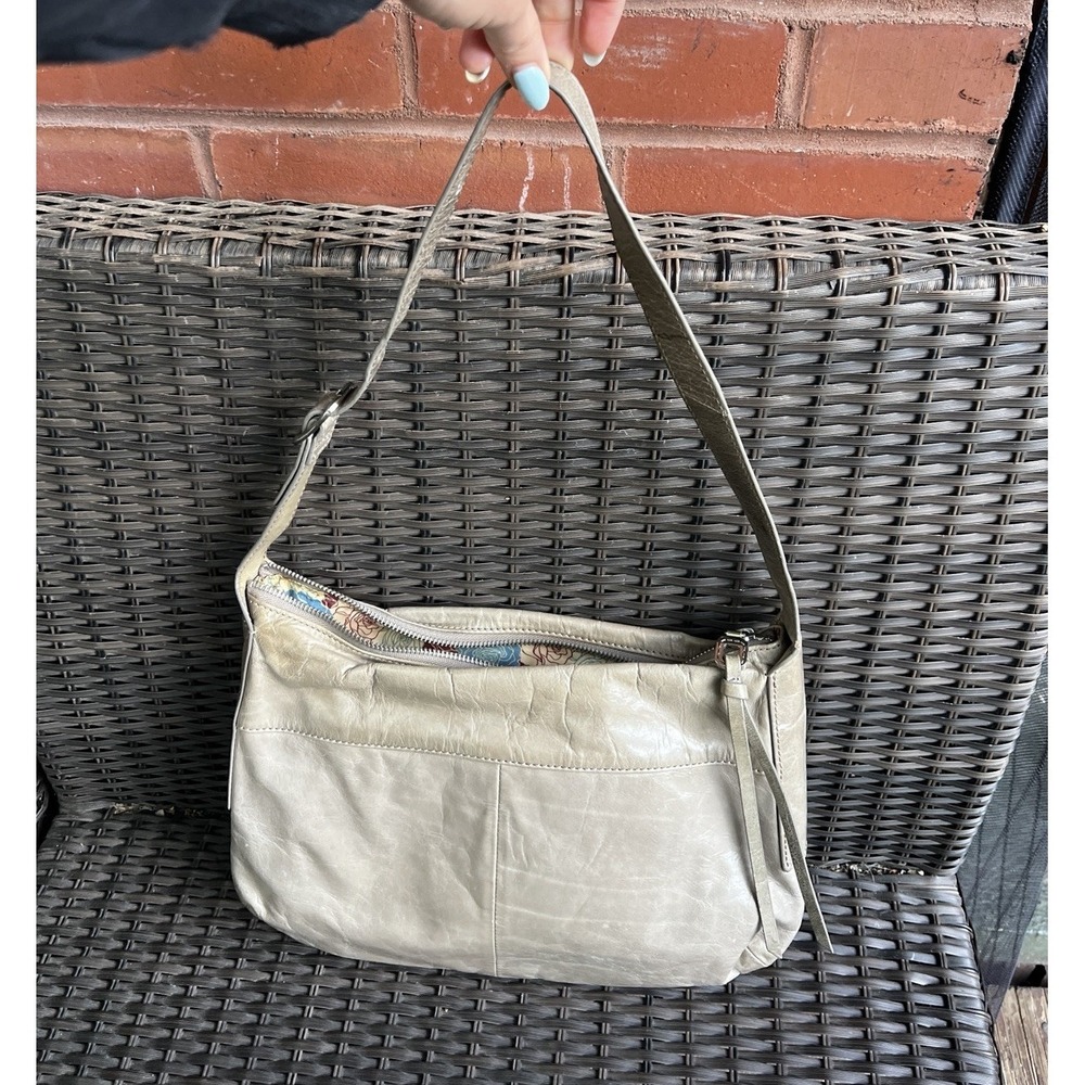 Hobo Brand Charlie Shoulder Bag Tan Beige Purse Soft Real Leather Floral Lining